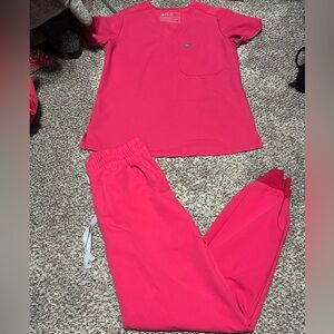 Figs pink scrubs XS top, small bottom